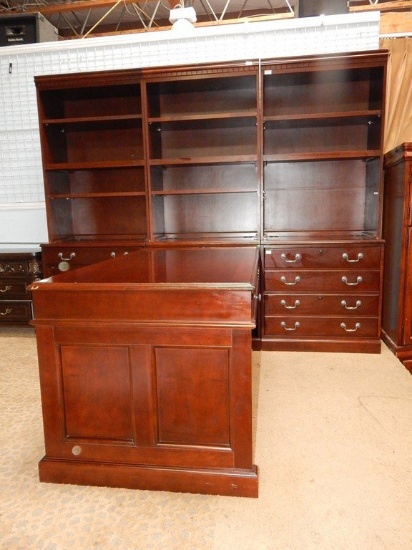 LARGE DESK UNIT WITH RETURN