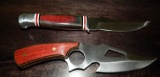 2 FIXED BLADE WOOD HANDLED KNIVES
