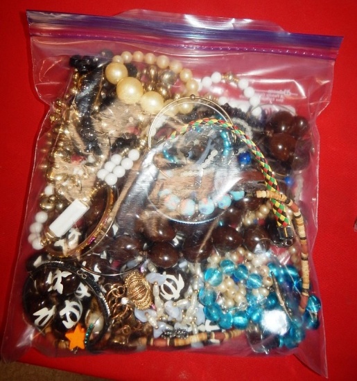 2 POUND BAG OF ASSORTED COSTUME JEWELRY