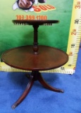 MAHOGANY 2 TIER MAHOGANY TABLE (1940'S)