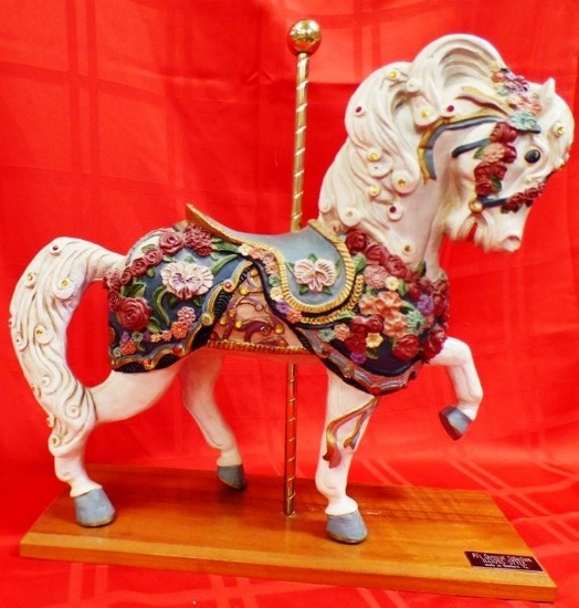 GORGEOUS MADE IN VIRGINIA 16" TALL CAROUSEL HORSE