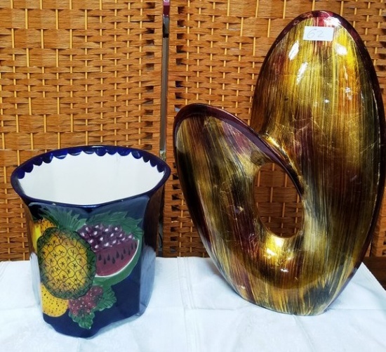 HAND PAINTED FRUIT PLANTER & CENTER PIECE DCOR