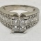 14KT WHITE GOLD DIAMOND RING