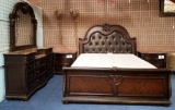 FABULOUS KING SIZE BEDROOM SUITE (NO MATT & BOX)