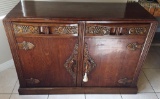 ANTIQUE ENGLISH SIDEBOARD/ BUFFET SERVER