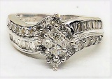 14KT WHITE GOLD DIAMOND RING