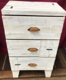 NEW 3 DRAWER CHEST FROM WMC BY THREE HANDS CORP (220.00 WHOLESALE)