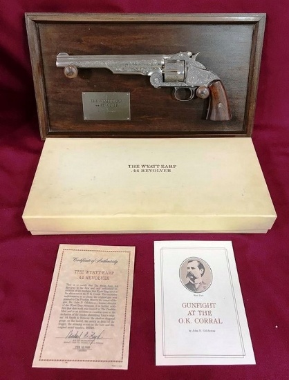 GUNFIGHT AT THE O.K. CORRAL REVOLVER WITH WALL MOUNT