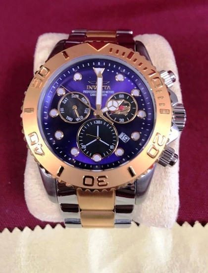 LIKE NEW INVICTA MEN'S WATCH - BLUE FACE