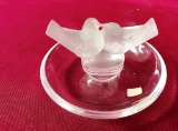 SIGNED LALIQUE  DOVES WEDDING RING TRAY