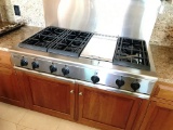 GE  MONOGRAM STAINLESS STEEL GAS STOVE - WORKING CONDITION