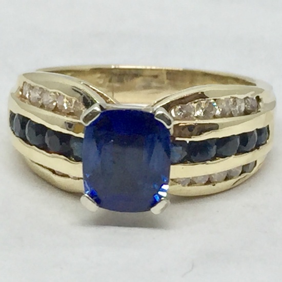 14KT YELLOW GOLD SAPPHIRE AND DIAMOND RING