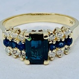 14KT YELLOW GOLD BLUE SAPPHIRE AND DIAMOND RING