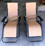 PAIR OF OUTDOOR FOLDING CHAIR/LOUNGERS