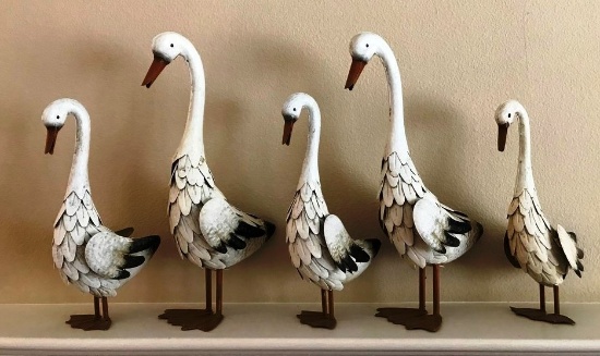 LOT OF 5 METAL DECOR DUCKS