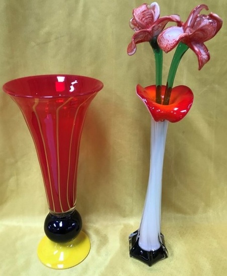 LOT OF TWO ART GLASS DCOR PIECES