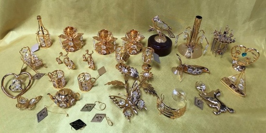 LARGE LOT OF MISC. BRASS DCOR ITEMS & ORNAMENTS