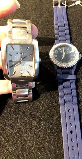 LOT OF (2) LADIES WATCHES INCLUDING FOSSIL