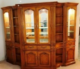 GORGEOUS THOMASVILLE 5 PIECE LIGHTED WALL UNIT