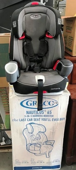 GRACO KIDS CAR SEAT WITH BOX