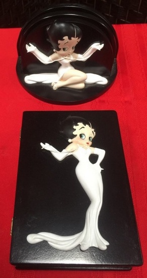 LOT OF TWO BETTY BOOP COLLECTIBLES