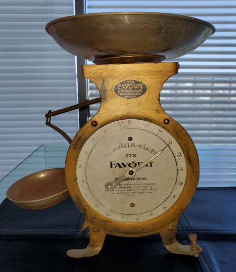 "FAVORIT" MADE IN SWEDEN SCALE