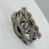 14KT WHITE GOLD 2.00CTS DIAMOND RING FEATURES .40CTS CENTER DIAMOND AND 1.60CTS AROUND
