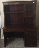 MAGNIFICENT DESK WITH HUTCH TOP