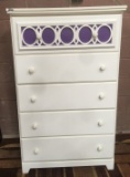 WHITE CHEST OF DRAWERS