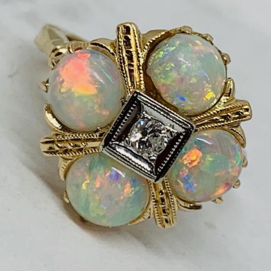 14KT YELLOW GOLD 1.00CTS OPAL AND 0.10CTS DIAMOND RING