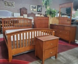QUEEN SIZED BEDROOM SET WITH MATT & BOX SEE PICS FOR DETAILS