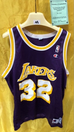 SIGNED MAGIC JOHNSON LOS  ANGELES LAKERS JERSEY WITH CERTIFICATE