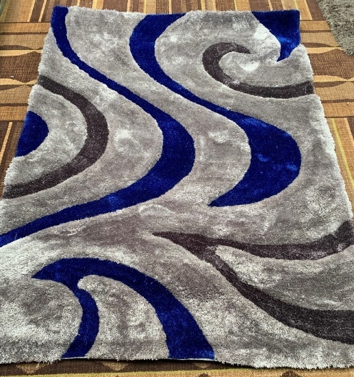 NEW  7'X5' AREA RUG - SILVER, BLUE & BLACK