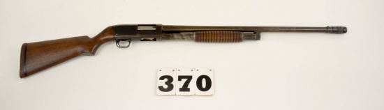 Westernfield 40N, 12-Ga. Pump, 26-In. plain bbl w/poly choke, solid wood