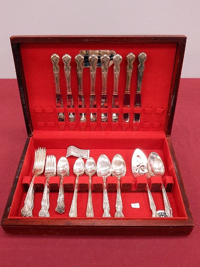 51 Pieces Silverplated Flatware In Case - Service For 8