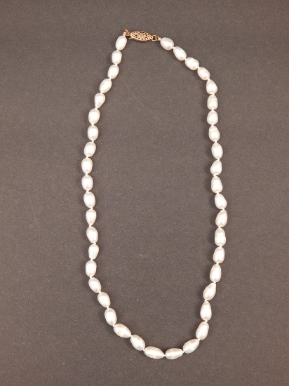 14kt Gold & Real Cultured Pearl Necklace