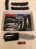 16 Folding Knives