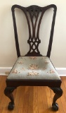 Mahogany Chippendale Style Side Chair W/ Serpentine Toprail  & Carved Vasif