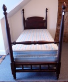 Early Mahogany 4-poster Youth Bed - 82