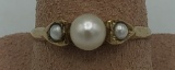 10kt Gold & Pearl Ring - 1.6g, Size 8