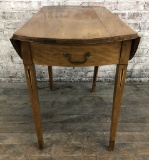 Hepplewhite Period Pembroke Table W/ Drawer - 34¼