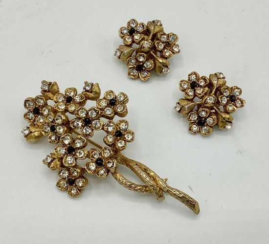 HAR Brooch & Earring Set