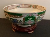 Nice Hand Painted Floral Lowestoft Bowl W/ Base - 11