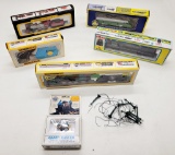 Lot Model Train Pieces - In Boxes, Bachmann Etc., HO Scale