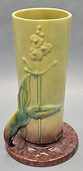 Roseville Pottery Green/Yellow Wincraft Vase - 285-10