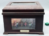 Electric Christmas Disc Player Music Box