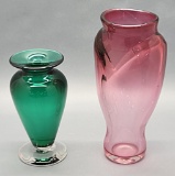 2 Nice & Very Heavy Art Glass Vases - Green Vase Signed Michael Hahn, Talle
