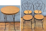 Wonderful Vintage 1920s 5-piece Iron & Oak Ice Cream Parlor Set - Chairs W/