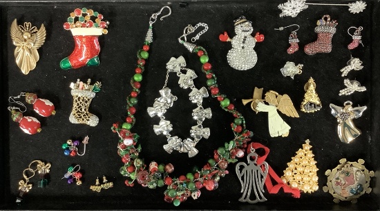 Estate Lot - 20+ Pieces Christmas Jewelry