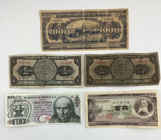 4 Mexico Paper Notes, 1 Japanese Yen Note